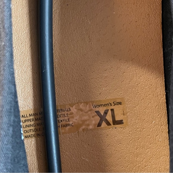 Forever Collectibles Chicago White Sox women’s slip on loafer XL - Picture 8 of 14